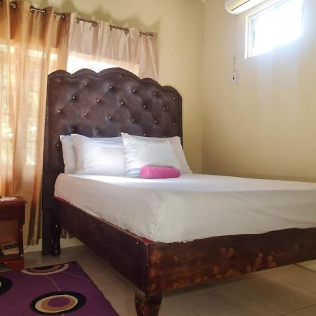 Dancehall Hostel Кингстон Экстерьер фото