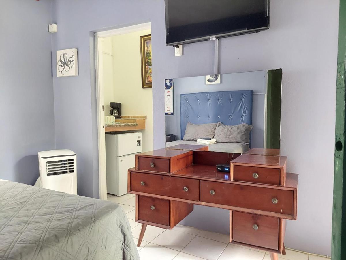 Dancehall Hostel Кингстон Экстерьер фото